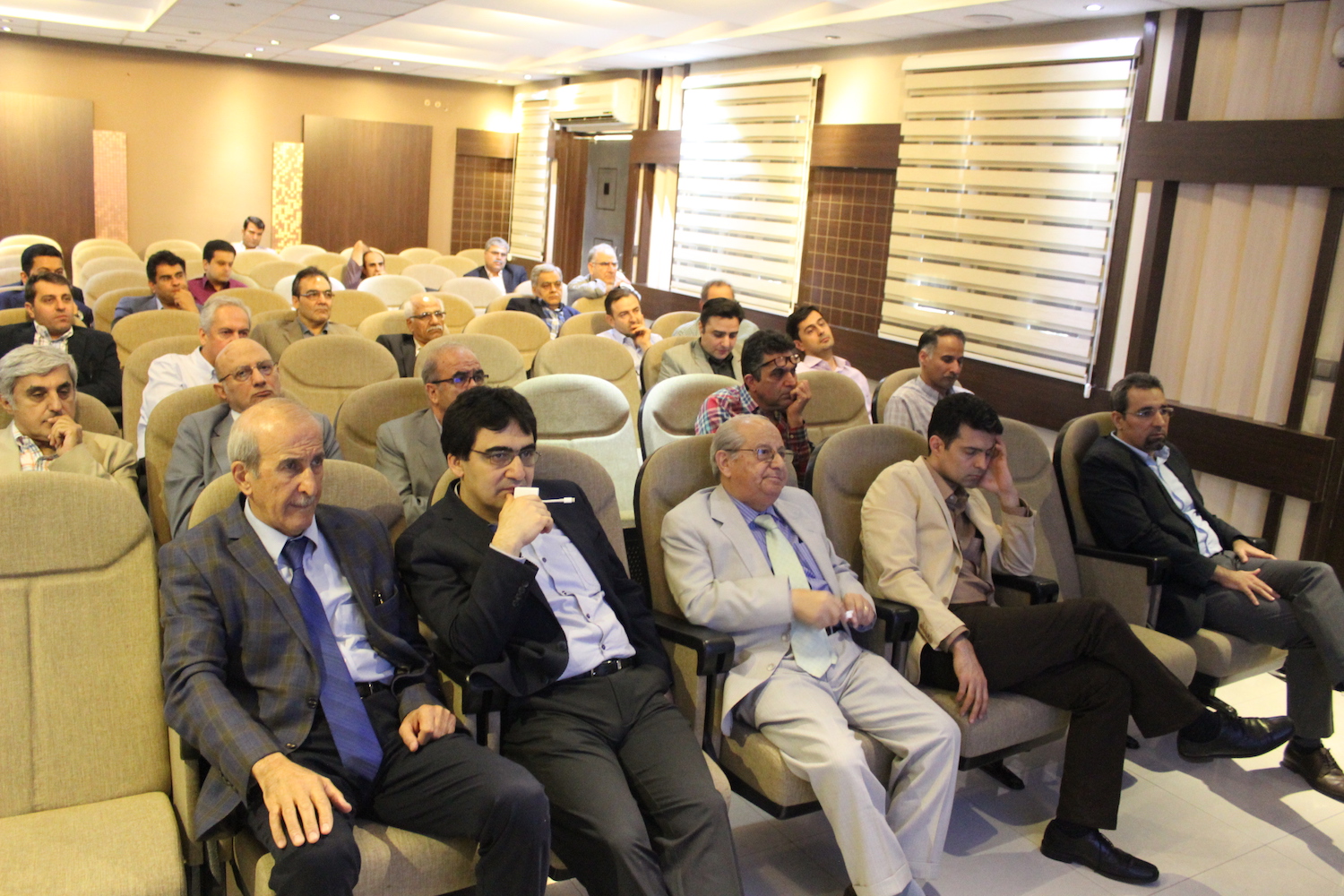 کنفرانس علمی خردادماه انجمن